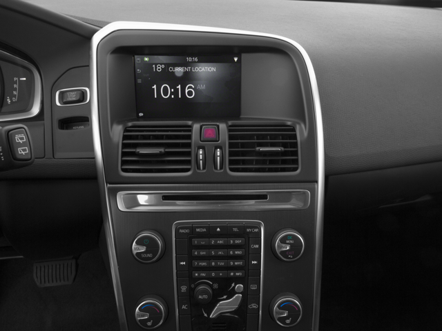 2016 Volvo XC60 T5 Drive-E Premier
