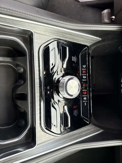 2024 Jeep Wagoneer L Series III