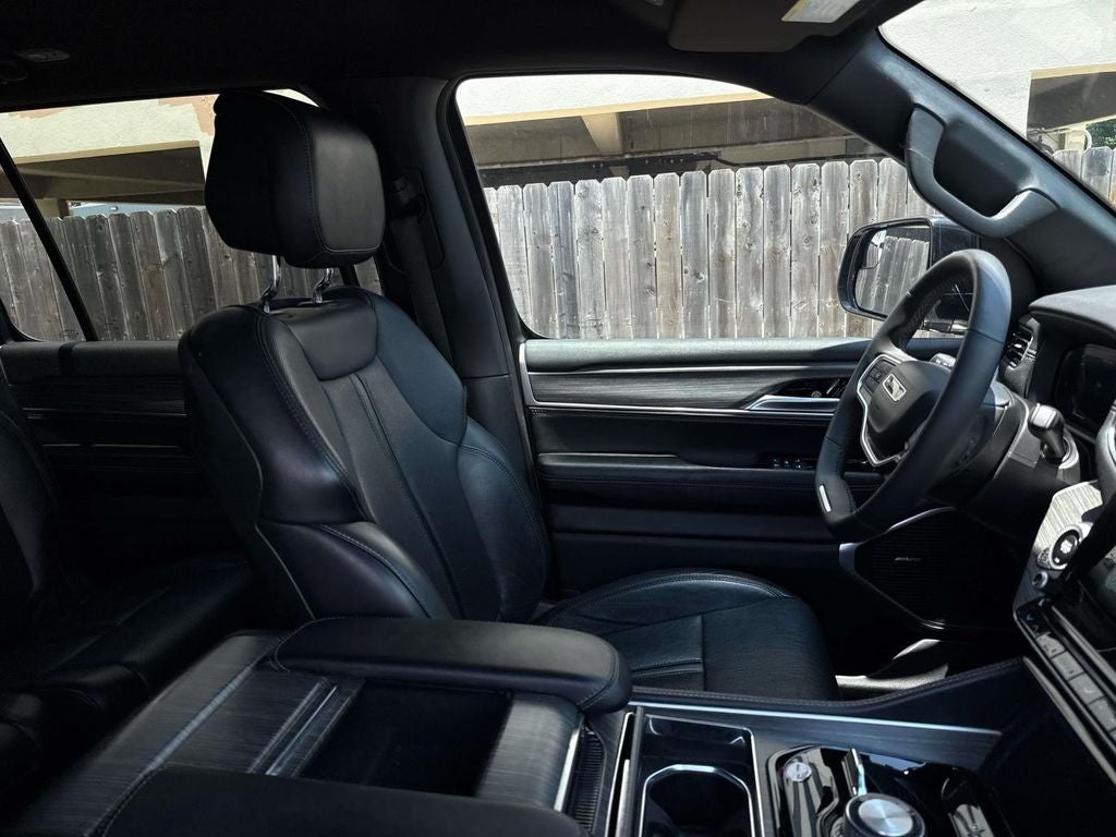 2024 Jeep Wagoneer L Series III