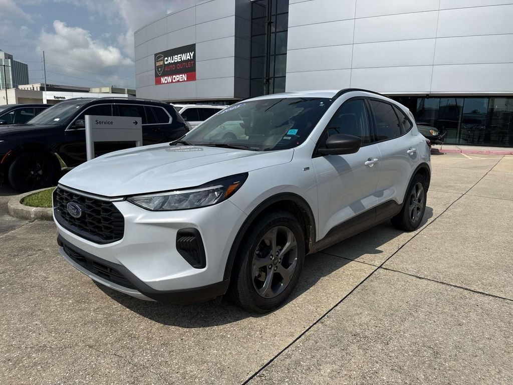 2025 Ford Escape ST-Line
