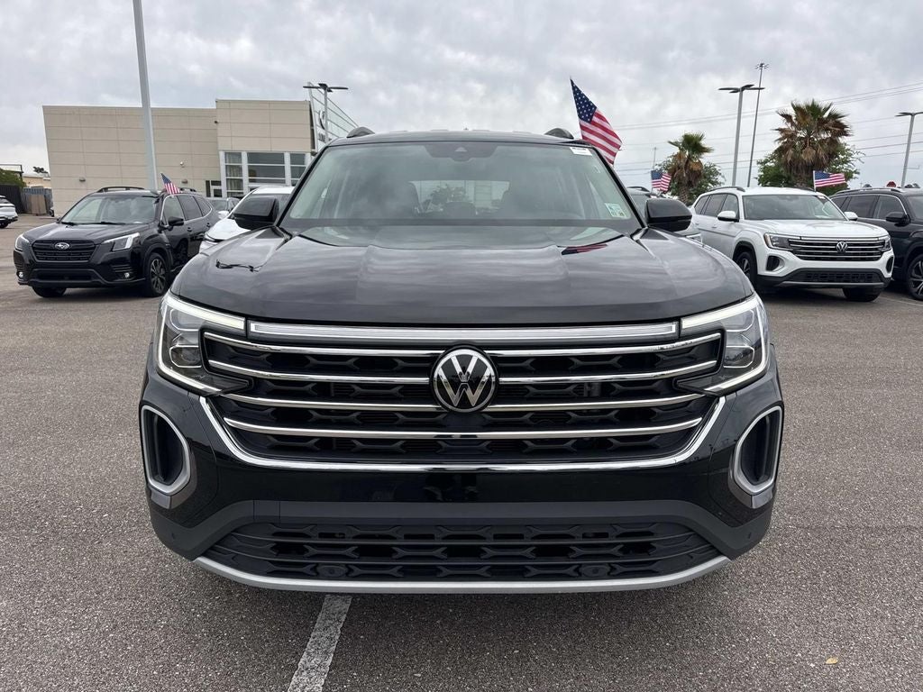 2025 Volkswagen Atlas 2.0T SE w/Technology