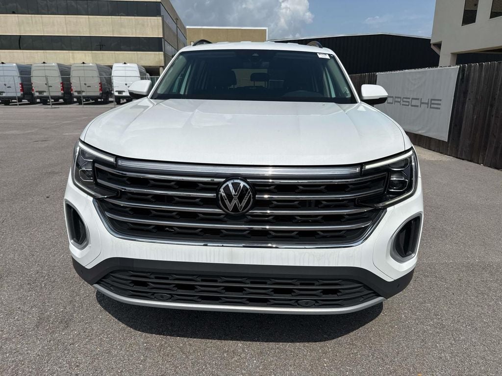 2025 Volkswagen Atlas 2.0T SE w/Technology