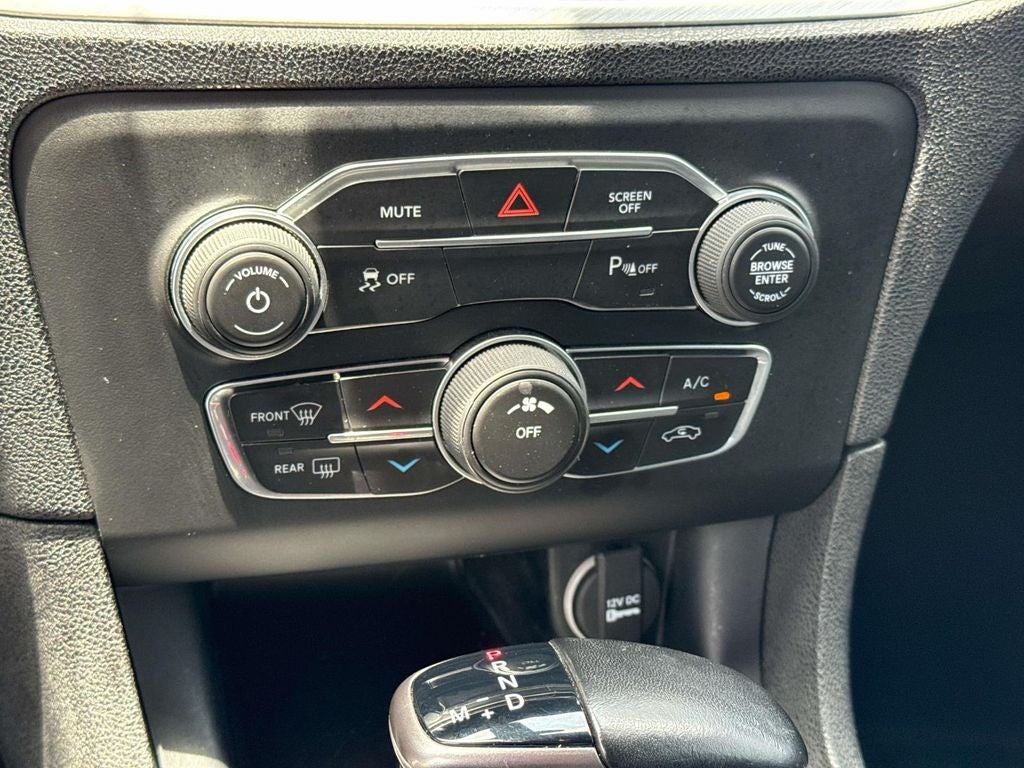 2020 Dodge Charger SXT