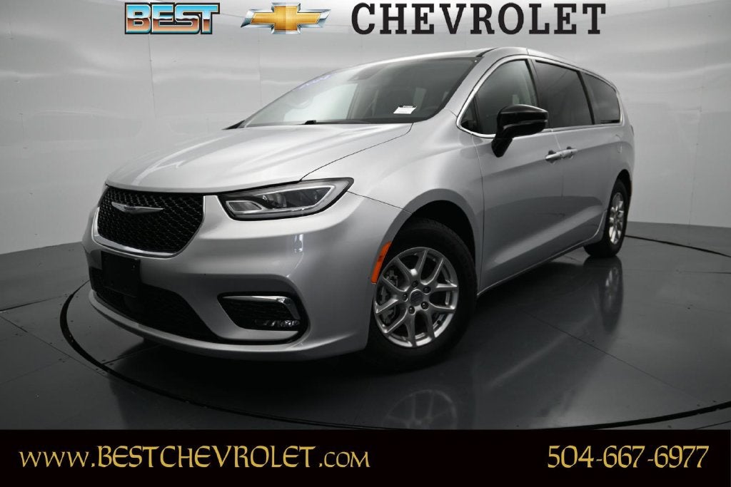 2024 Chrysler Pacifica