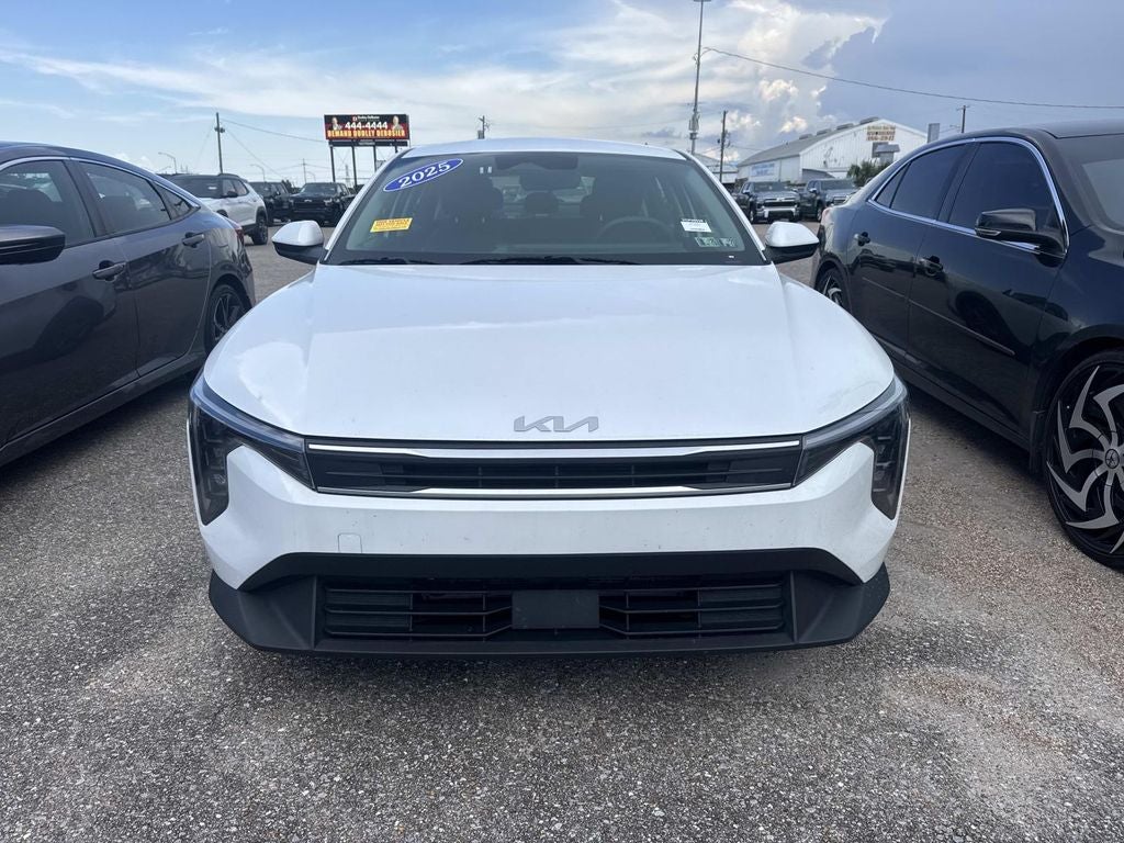 2025 Kia K4 LXS