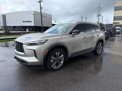 2023 INFINITI QX60 LUXE