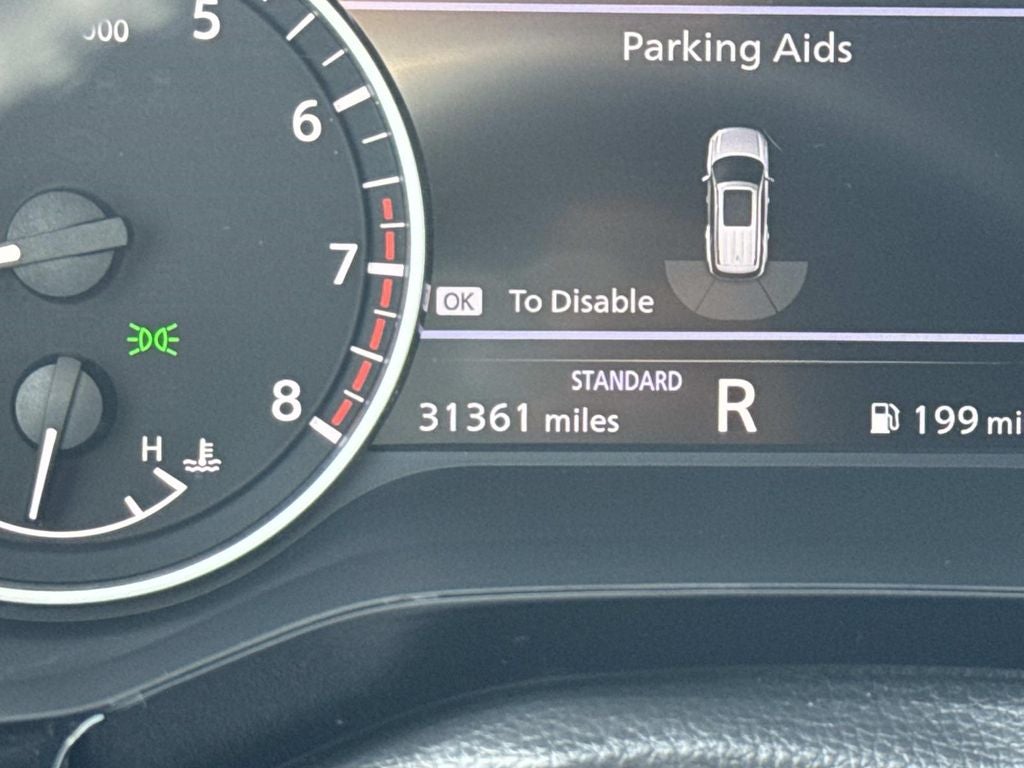 2025 Nissan Pathfinder SV