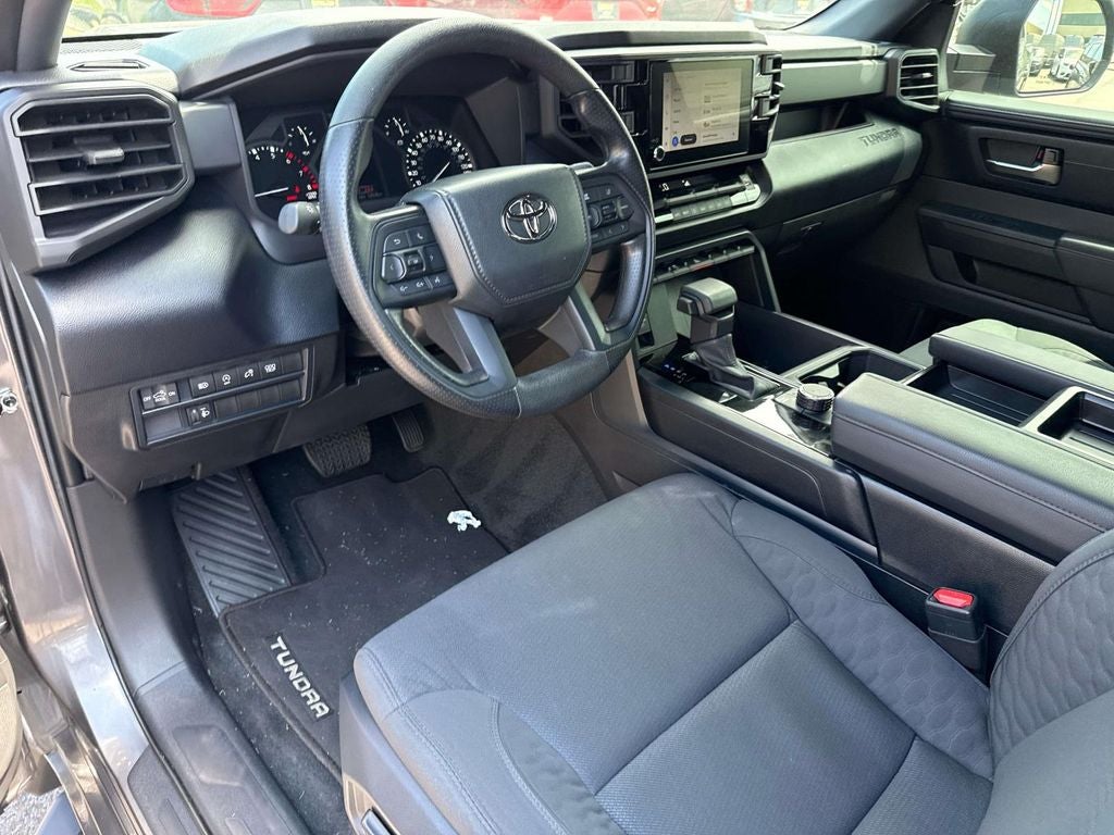 2025 Toyota Tundra SR5