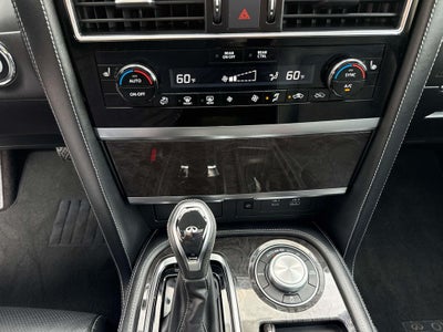 2024 INFINITI QX80 LUXE