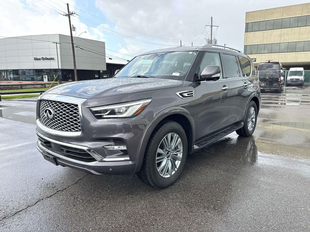 2024 INFINITI QX80 LUXE