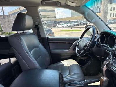 2011 Toyota Land Cruiser Base