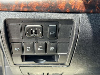 2011 Toyota Land Cruiser Base