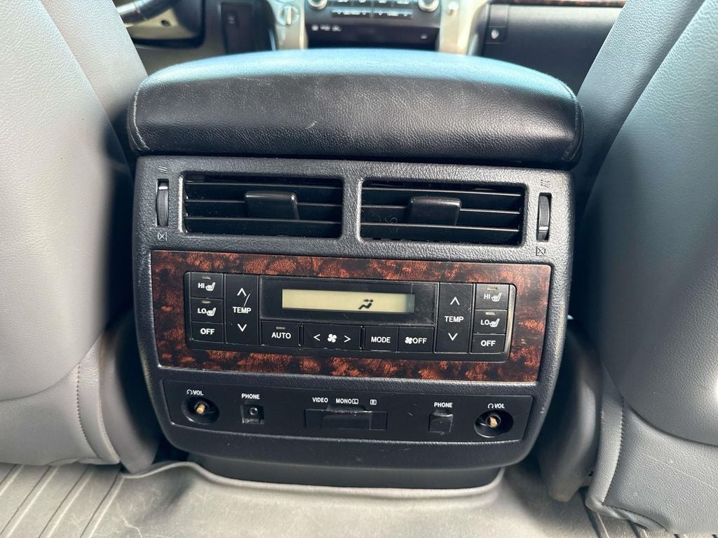 2011 Toyota Land Cruiser Base
