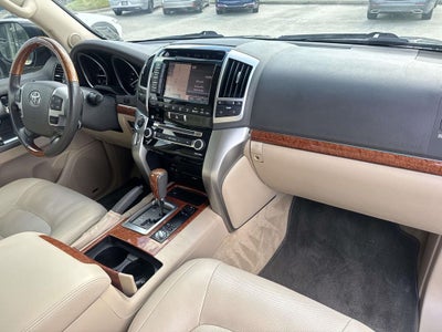 2013 Toyota Land Cruiser Base