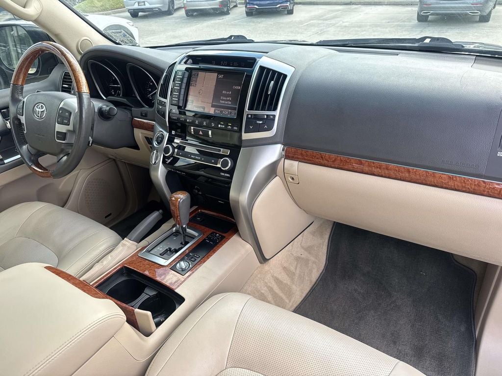 2013 Toyota Land Cruiser Base