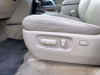 2013 Toyota Land Cruiser Base