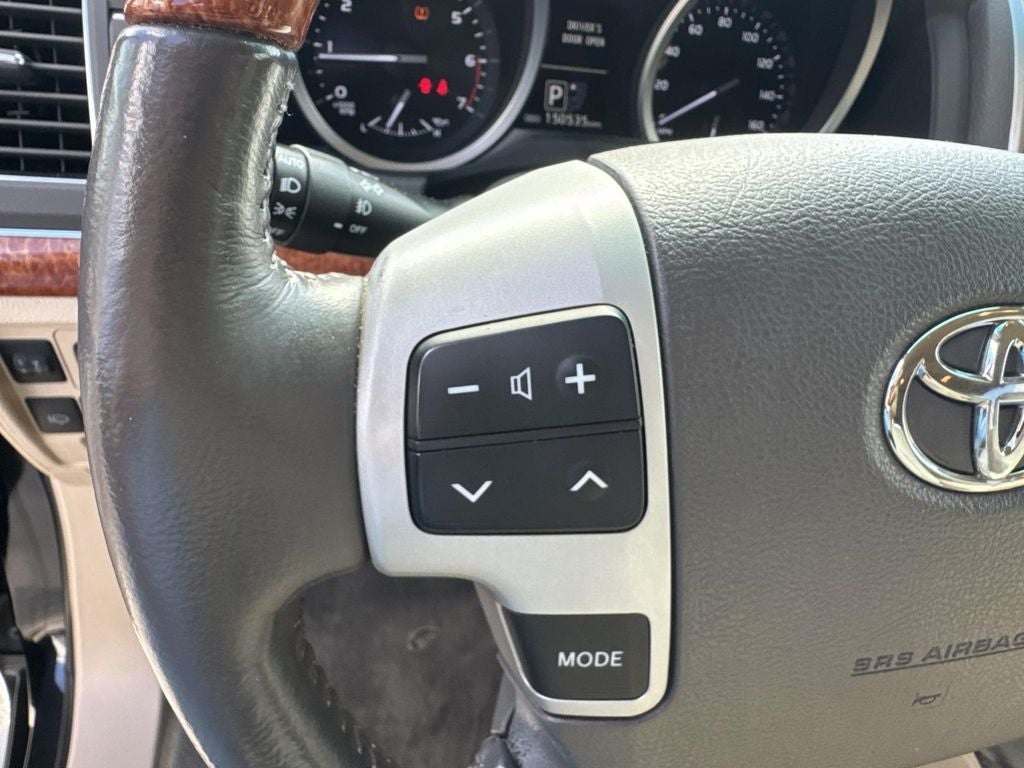 2013 Toyota Land Cruiser Base