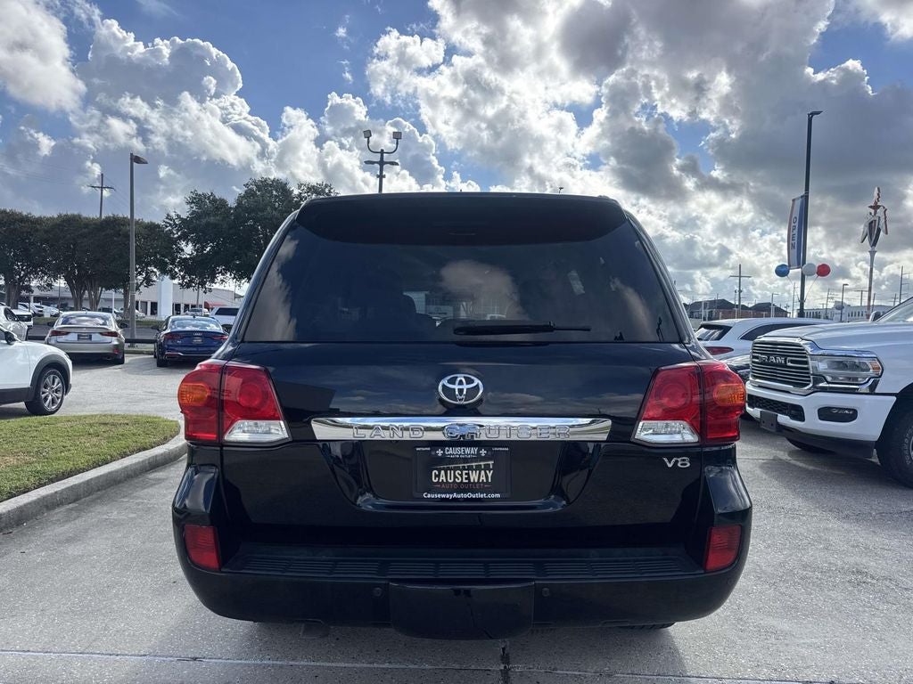2013 Toyota Land Cruiser Base