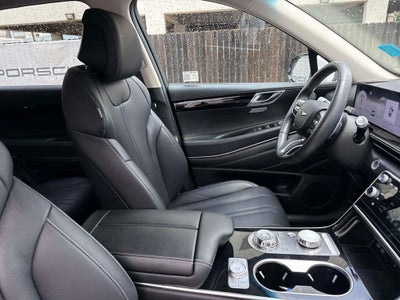 2025 Genesis GV80 2.5T