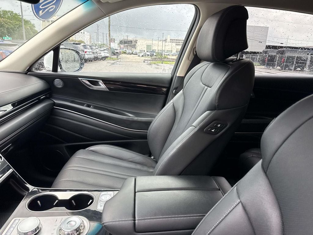 2025 Genesis GV80 2.5T