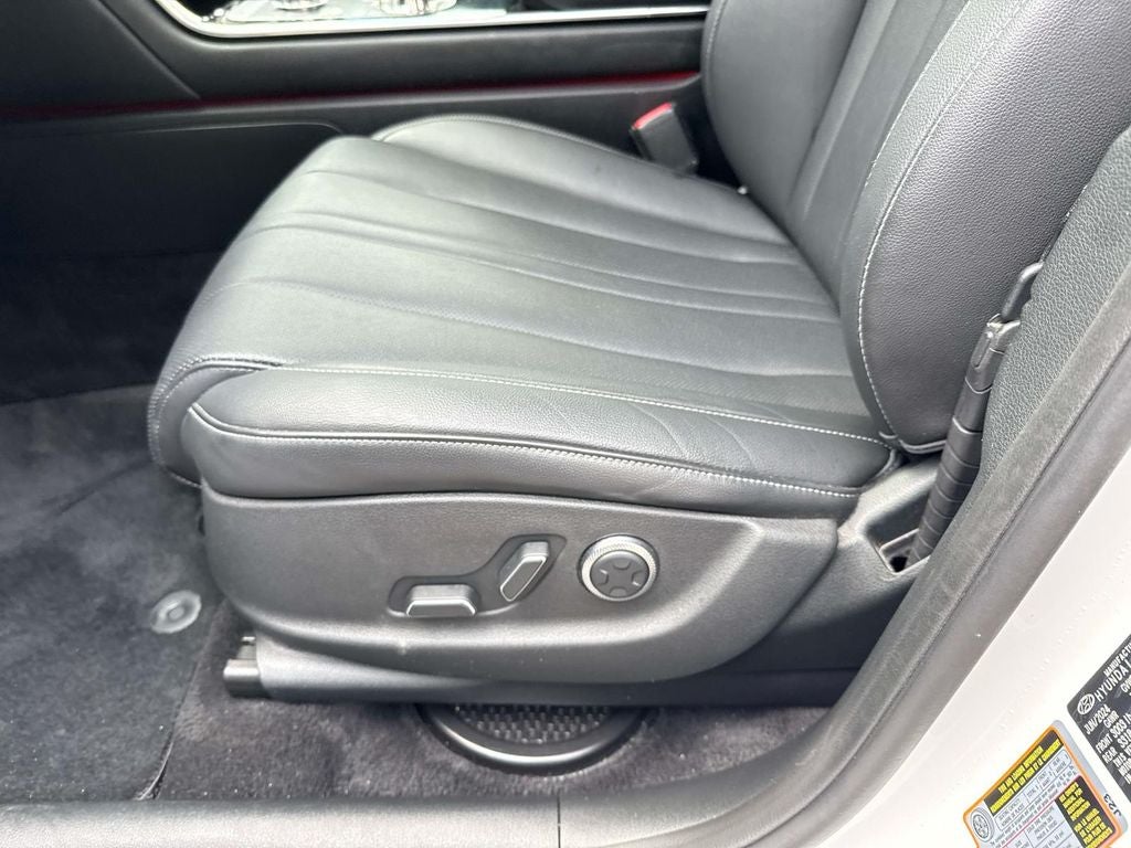 2025 Genesis GV80 2.5T