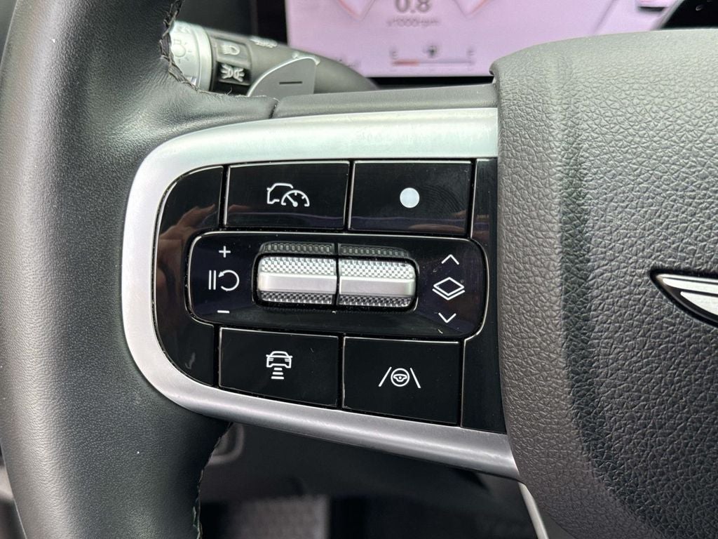2025 Genesis GV80 2.5T