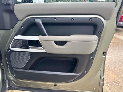 2022 Land Rover Defender 110 S