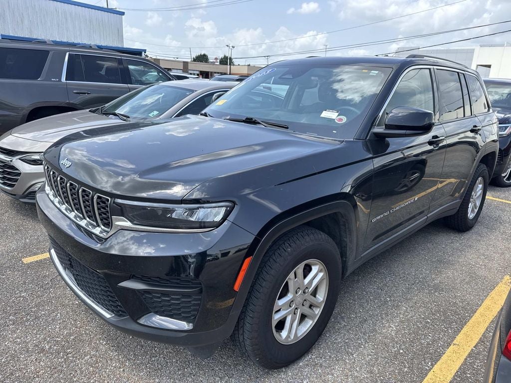 2023 Jeep Grand Cherokee Laredo