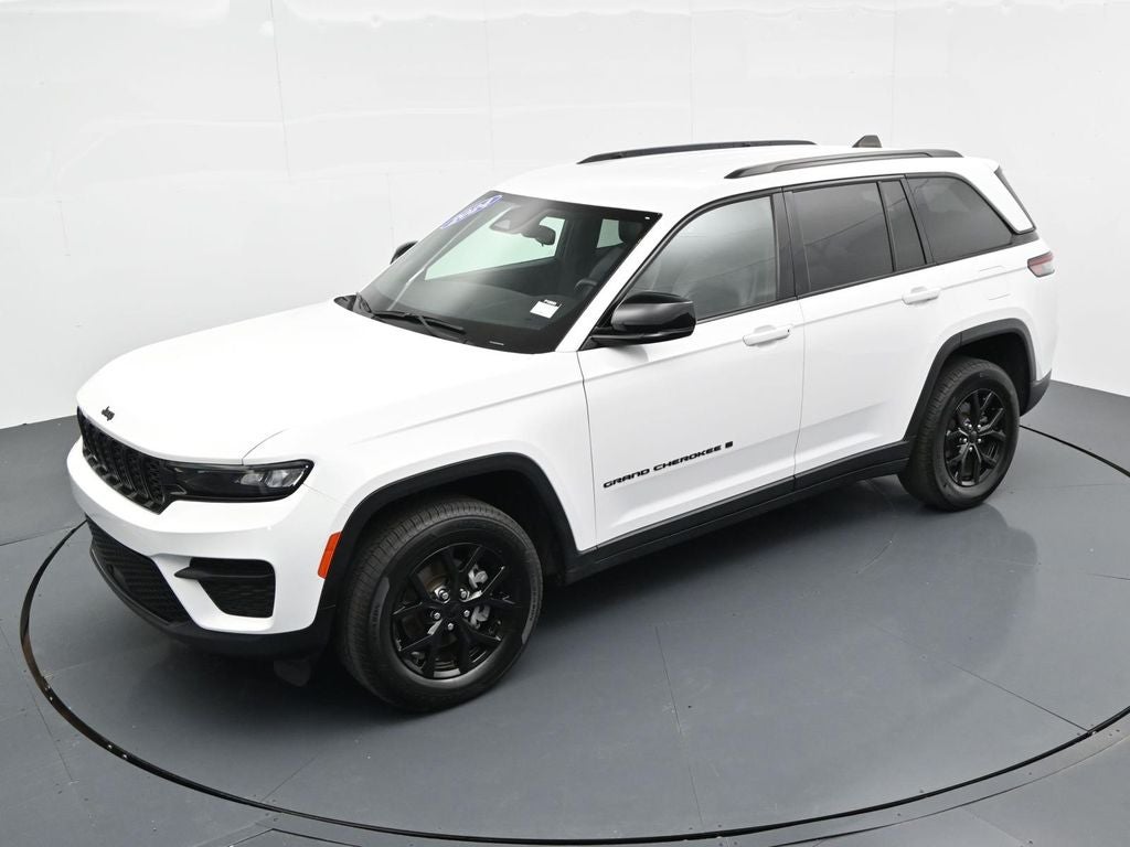 2024 Jeep Grand Cherokee Altitude
