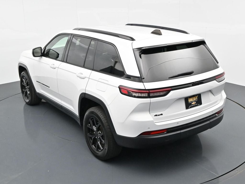 2024 Jeep Grand Cherokee Altitude
