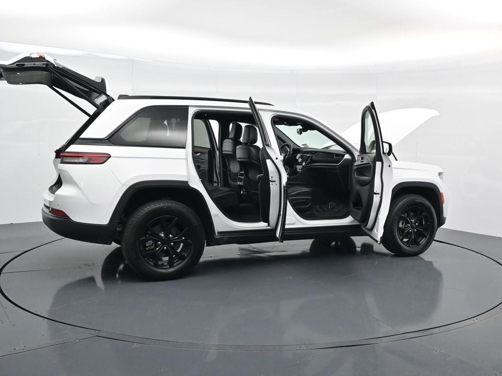 2024 Jeep Grand Cherokee Altitude