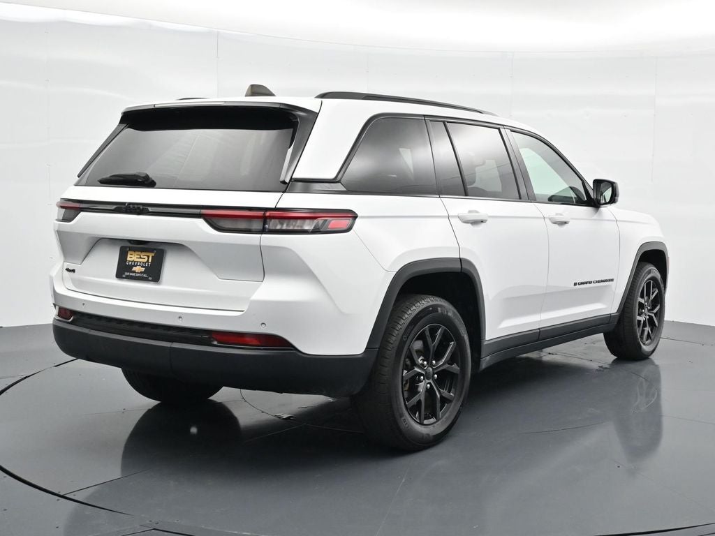 2024 Jeep Grand Cherokee Altitude