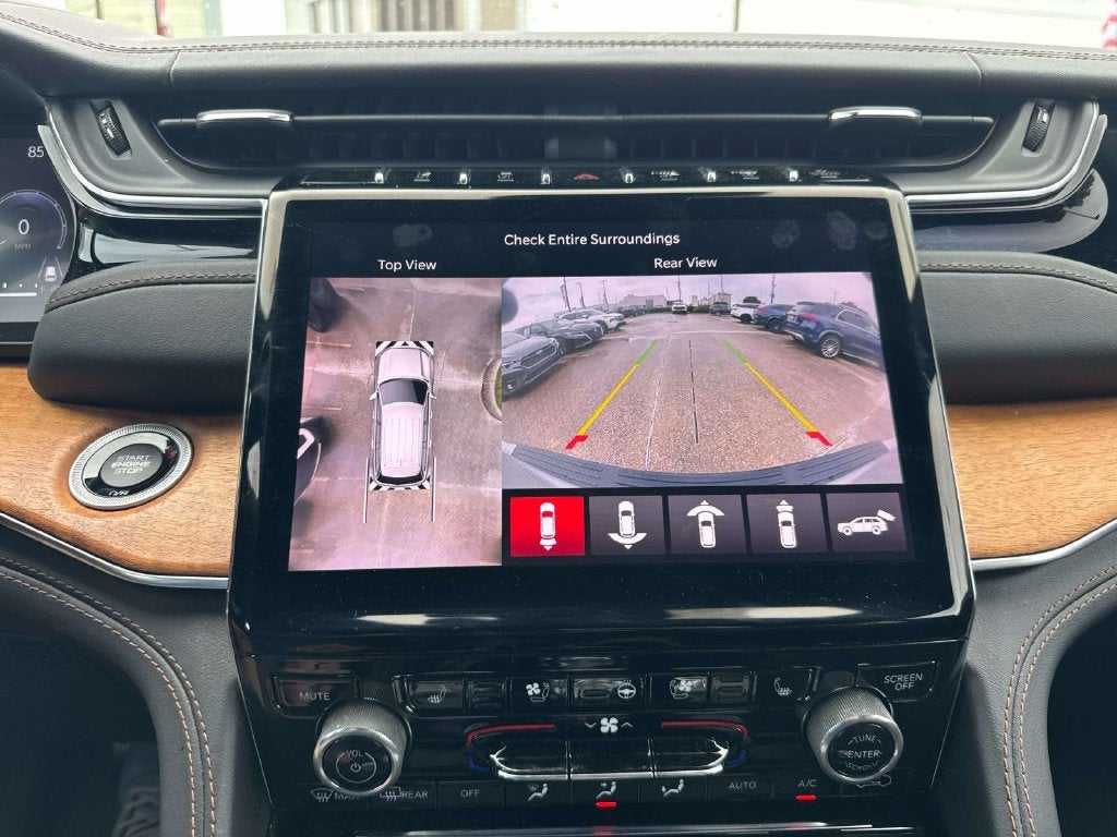 2023 Jeep Grand Cherokee L Summit