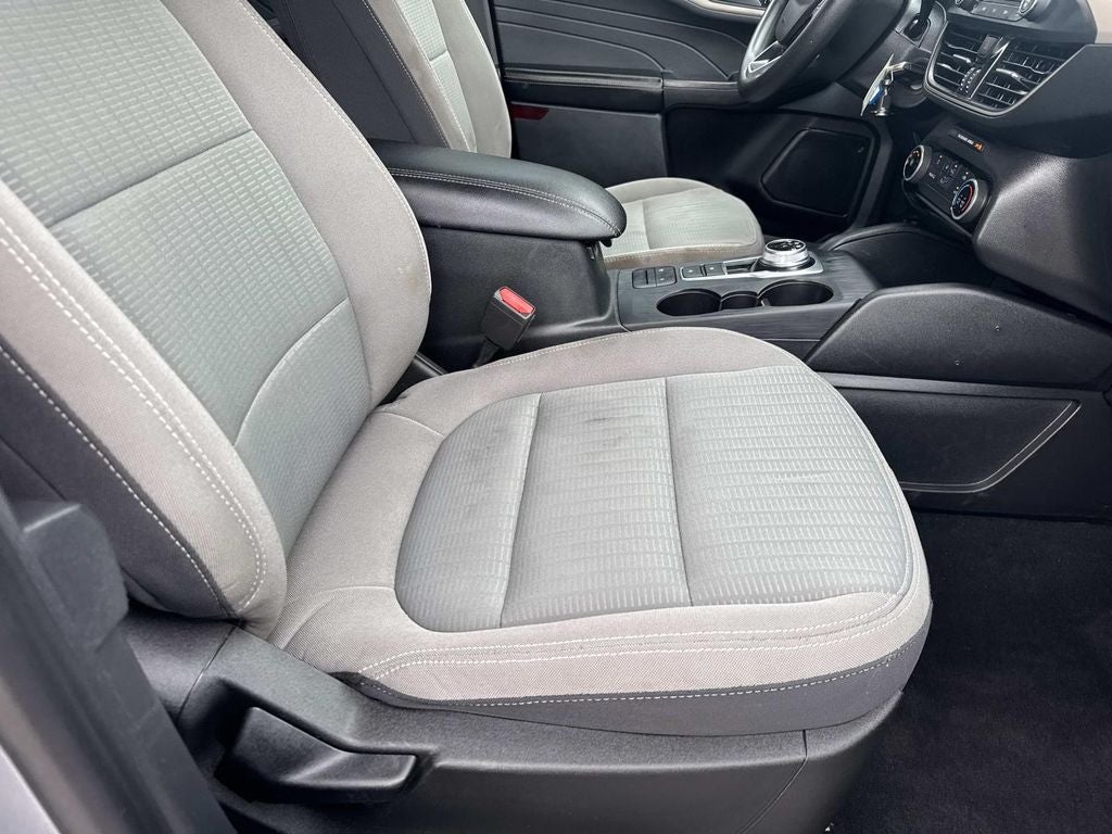 2022 Ford Escape S