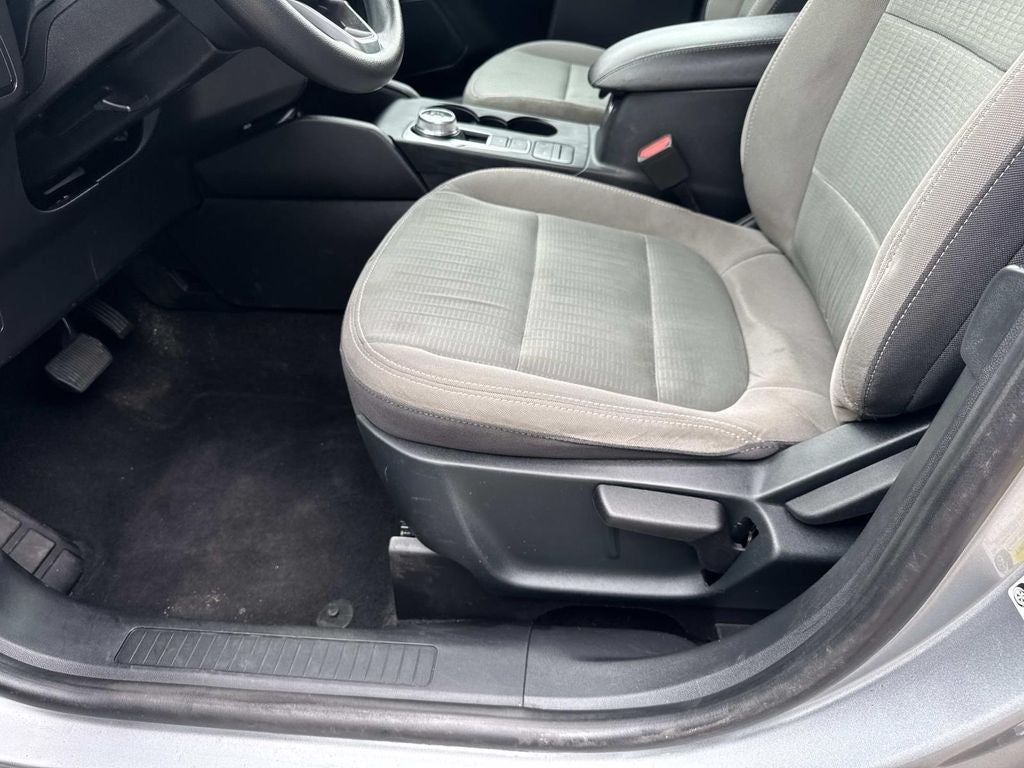 2022 Ford Escape S