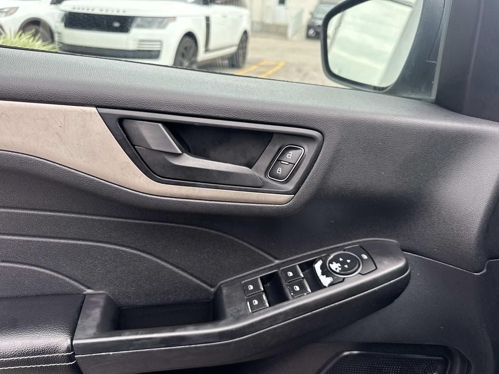 2022 Ford Escape S