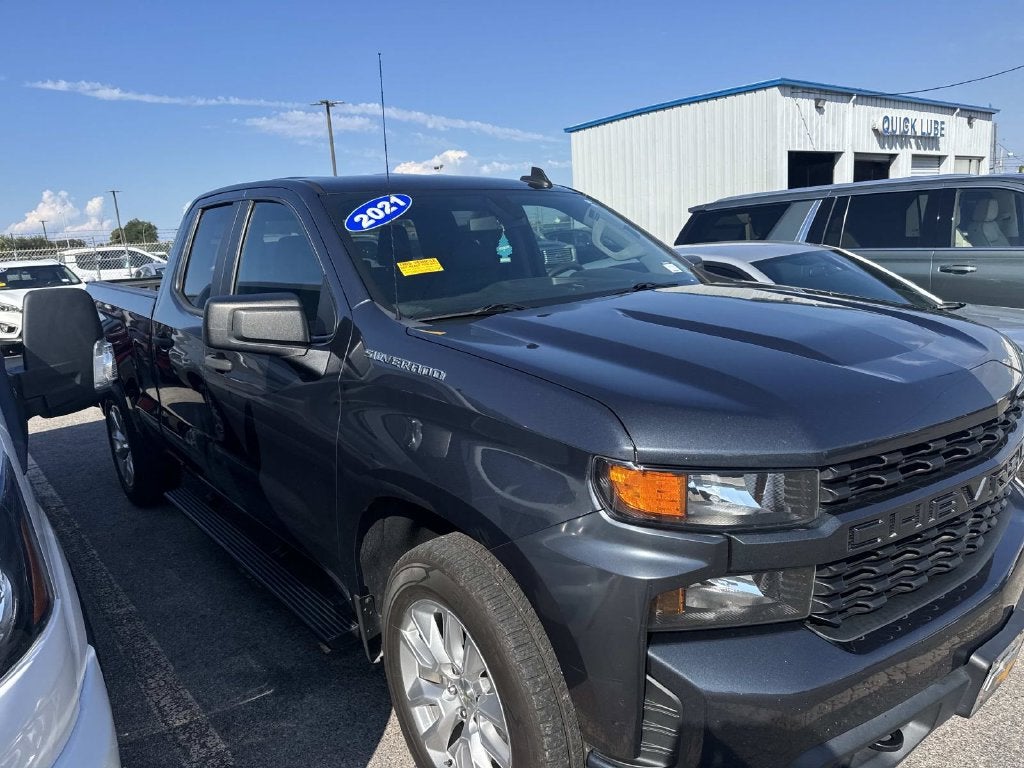 2021 Chevrolet Silverado 1500 Custom
