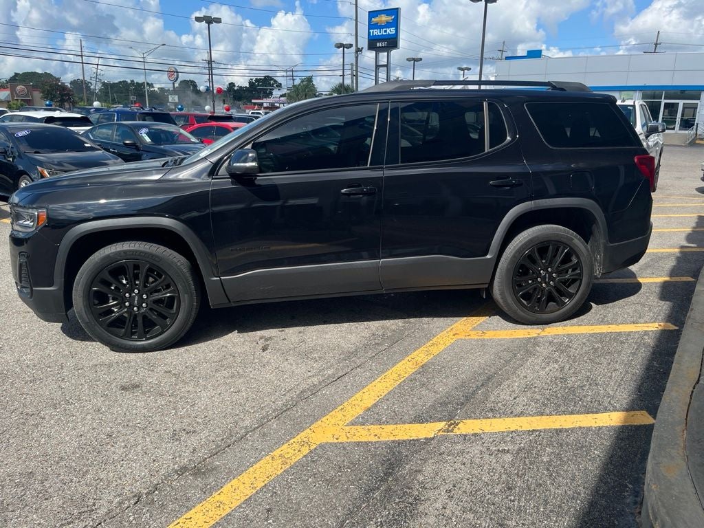 2023 GMC Acadia SLT