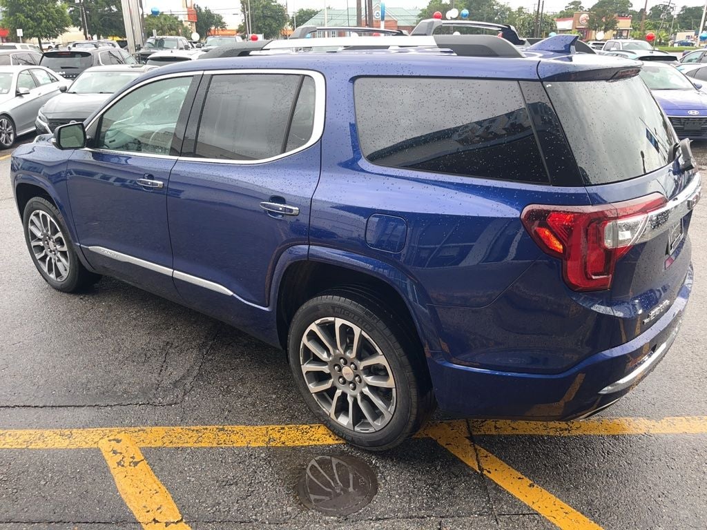 2023 GMC Acadia Denali