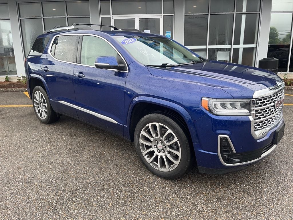 2023 GMC Acadia Denali