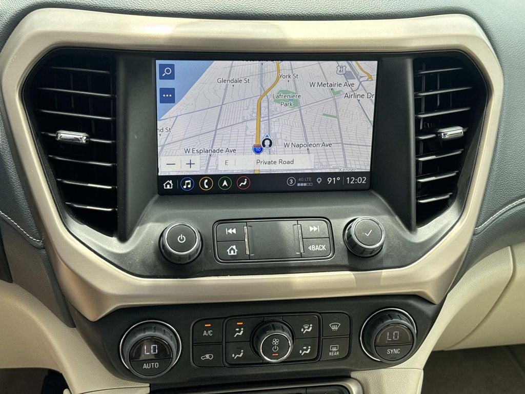 2023 GMC Acadia Denali