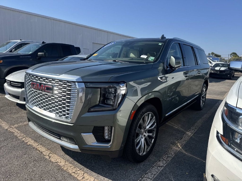 2023 GMC Yukon XL Denali