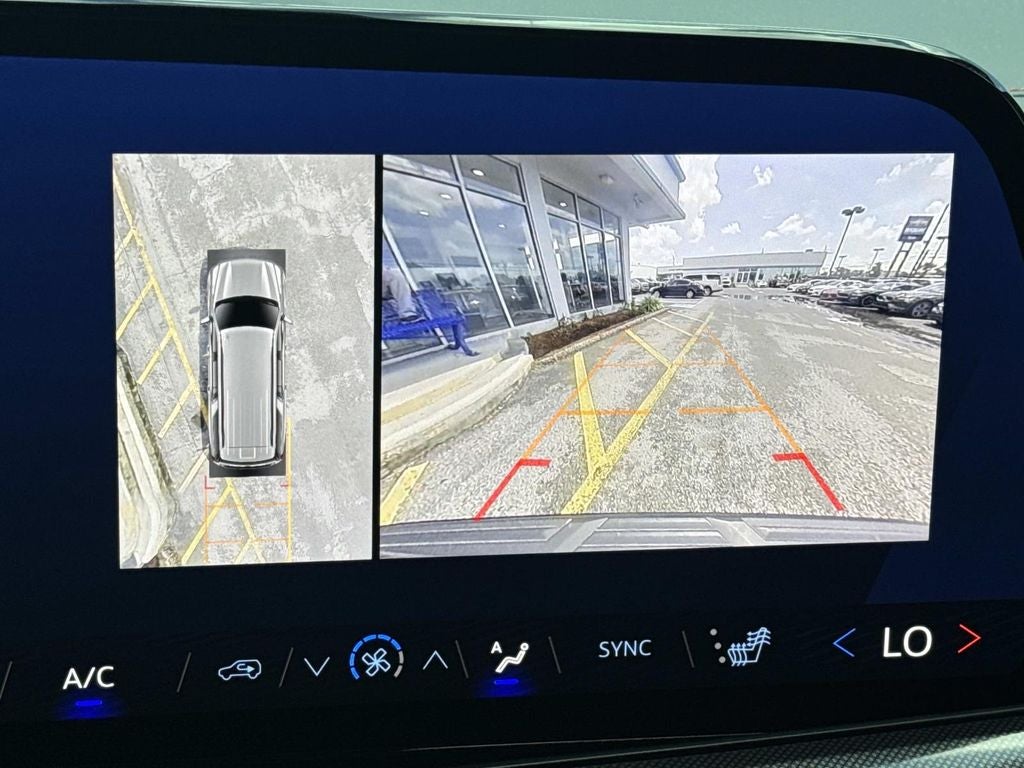 2025 Chevrolet Suburban RST