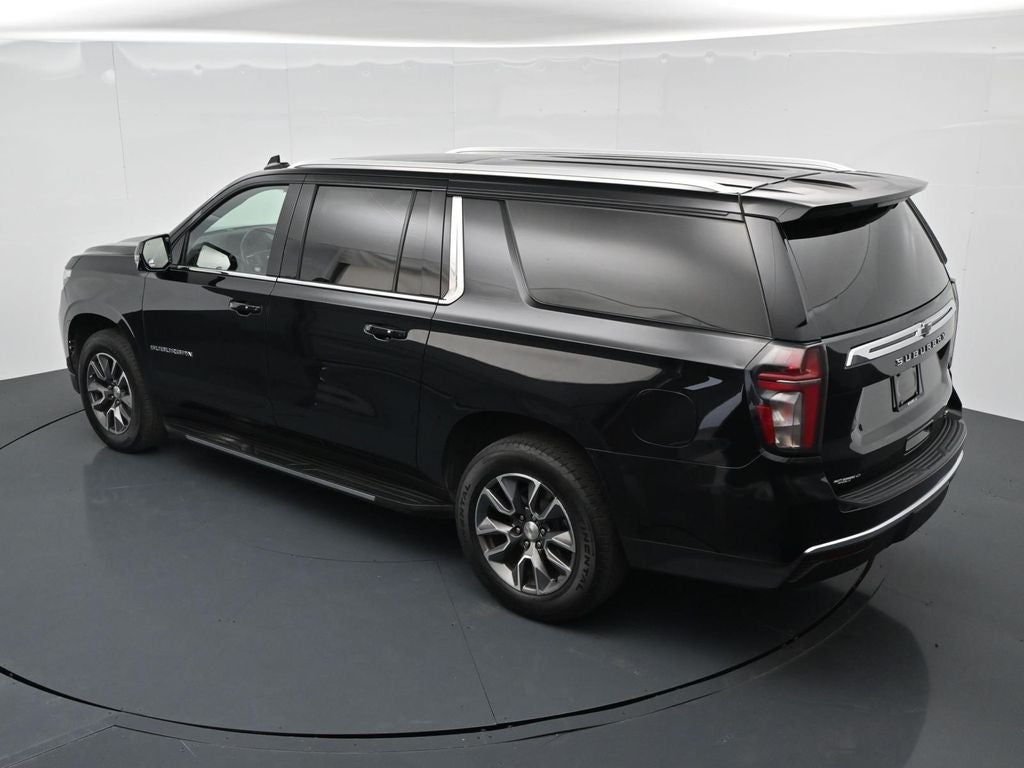 2024 Chevrolet Suburban LT