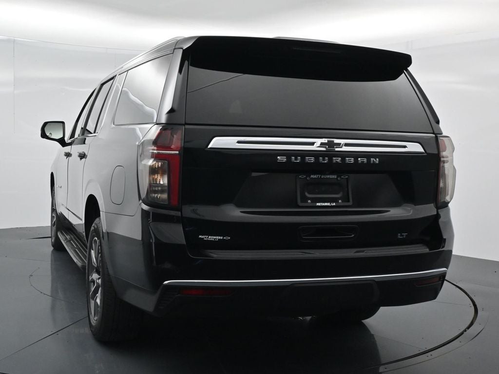 2024 Chevrolet Suburban LT