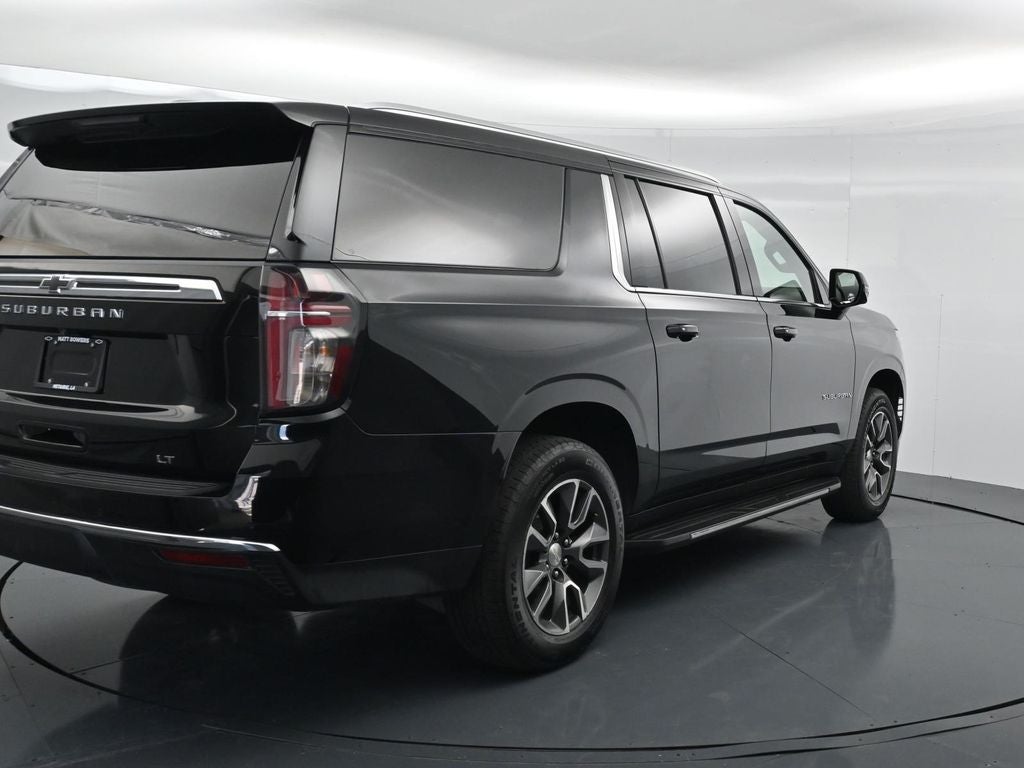 2024 Chevrolet Suburban LT