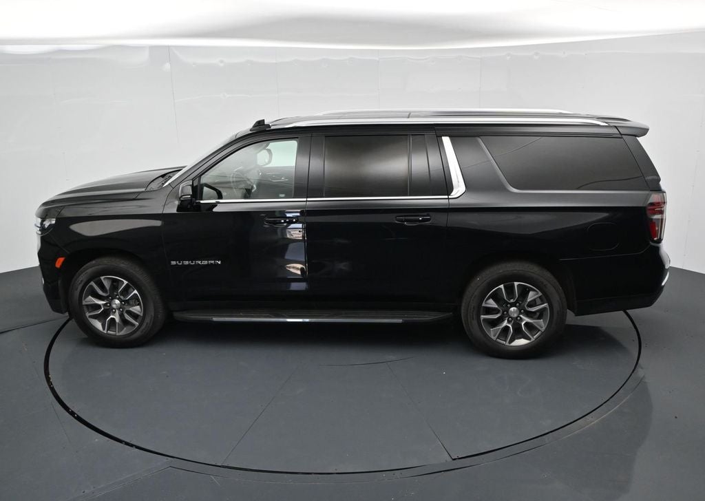 2024 Chevrolet Suburban LT