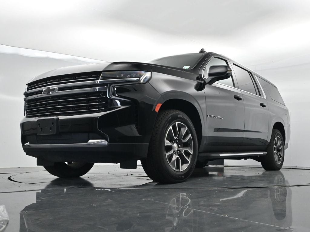 2024 Chevrolet Suburban LT