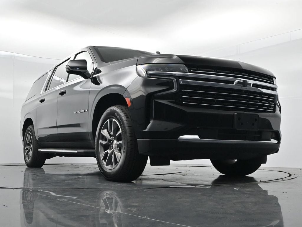 2024 Chevrolet Suburban LT