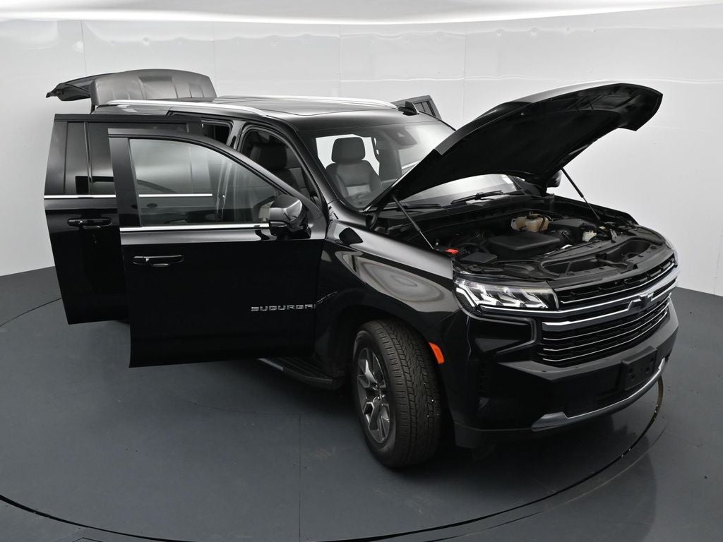 2024 Chevrolet Suburban LT